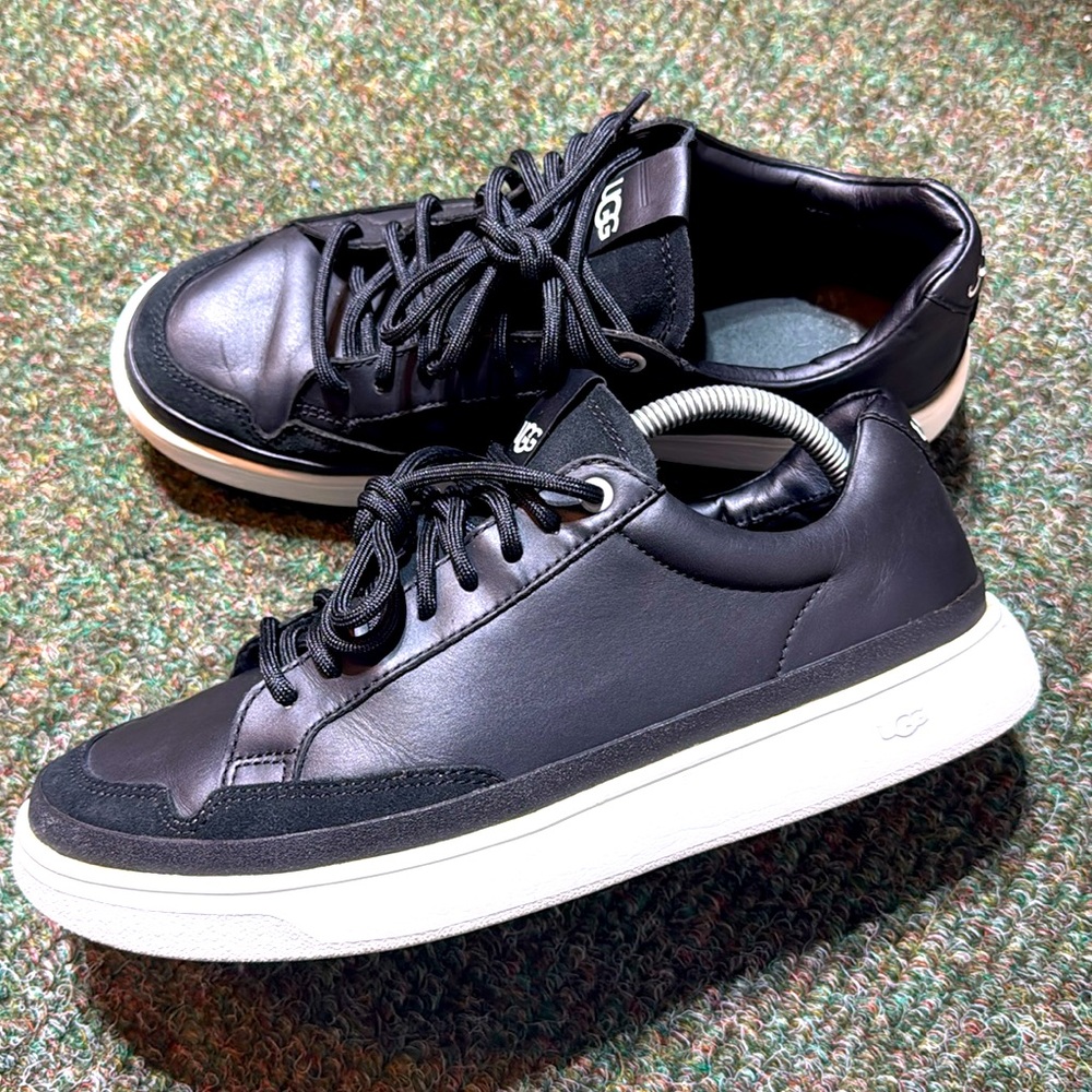 UGG Men's South Bay Low Sneaker Black SKU: UGG 1108959 BLK